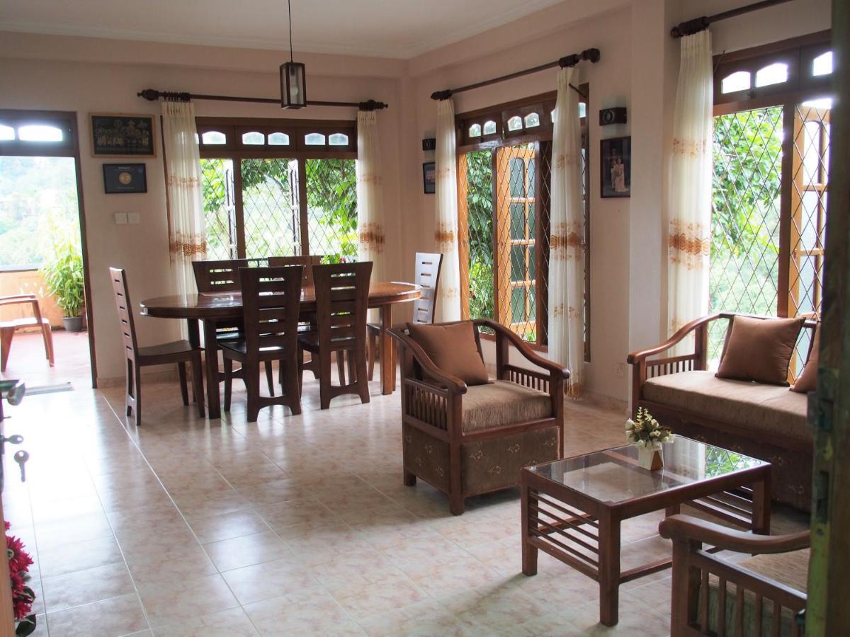 Nisha Homestay Inn Перадения Екстериор снимка